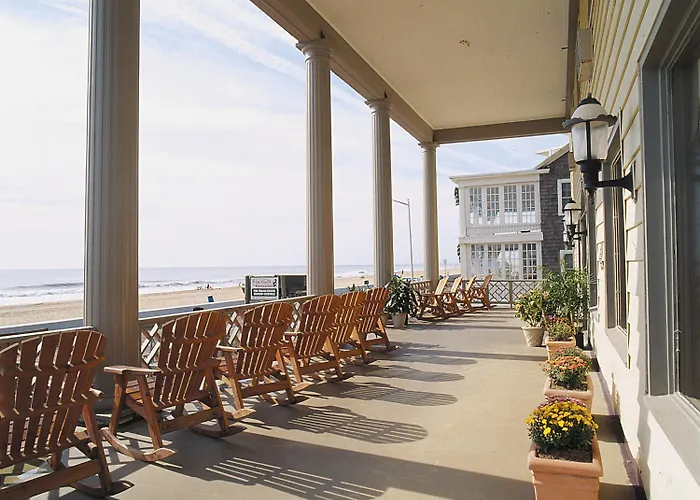 Harrison Hall Hotel
