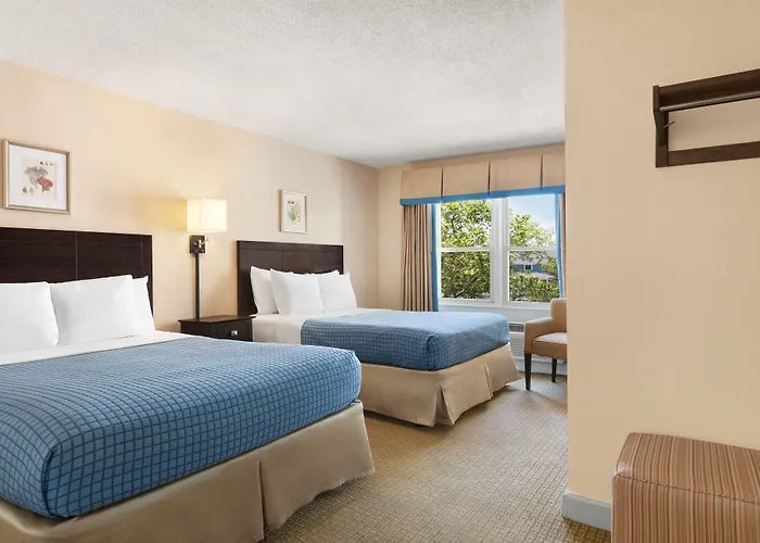 Harrison Hall 2* Ocean City